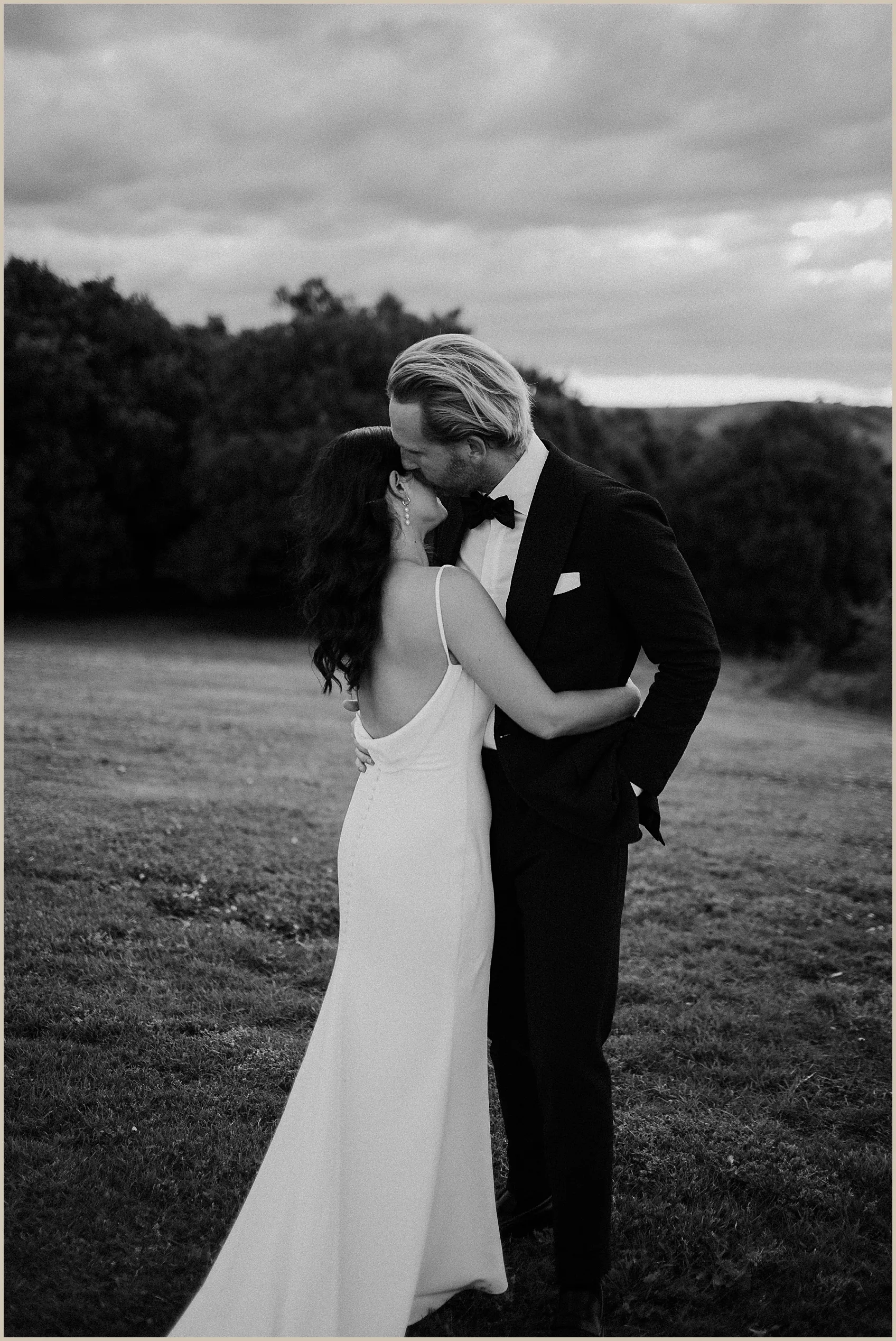 Jess & Rich at The Orchard Estate — frame 7 of 16